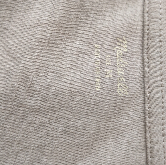 Madewell Whisper Cotton V Neck Pocket Tee - Picture 6 of 9